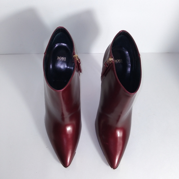 HUGO BOSS Burgundy Leather w/Gold Pointed Tip High-Heeled Ankle Boots-Size 40 - Picture 3 of 13